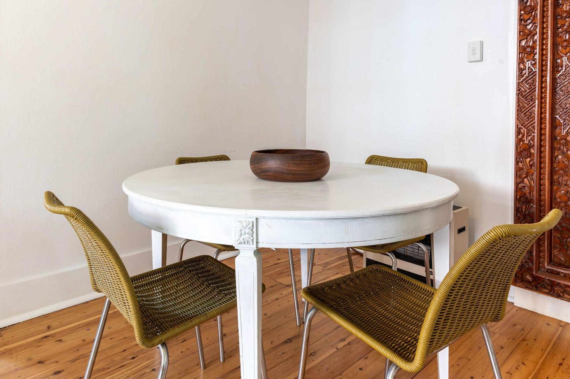 Art Deco 1 Bed Close To & Cbd Apartment *