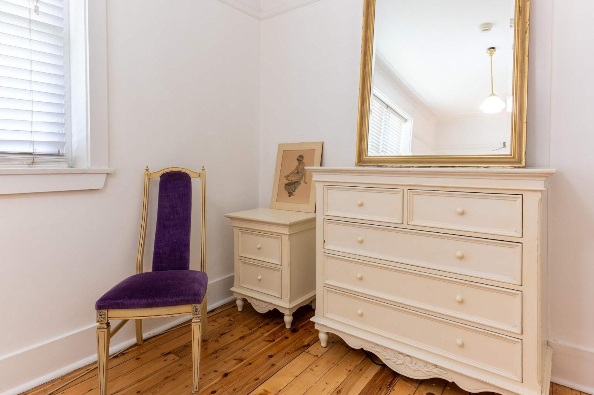 Art Deco 1 Bed Close To & Cbd Apartment Sydney